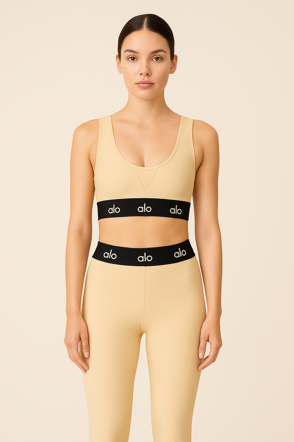 Conjunto Deportivo Beige con Banda Logo